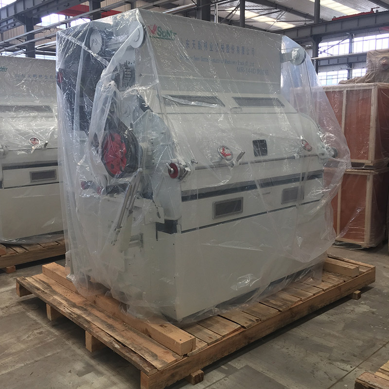 Máy tách hạt bông