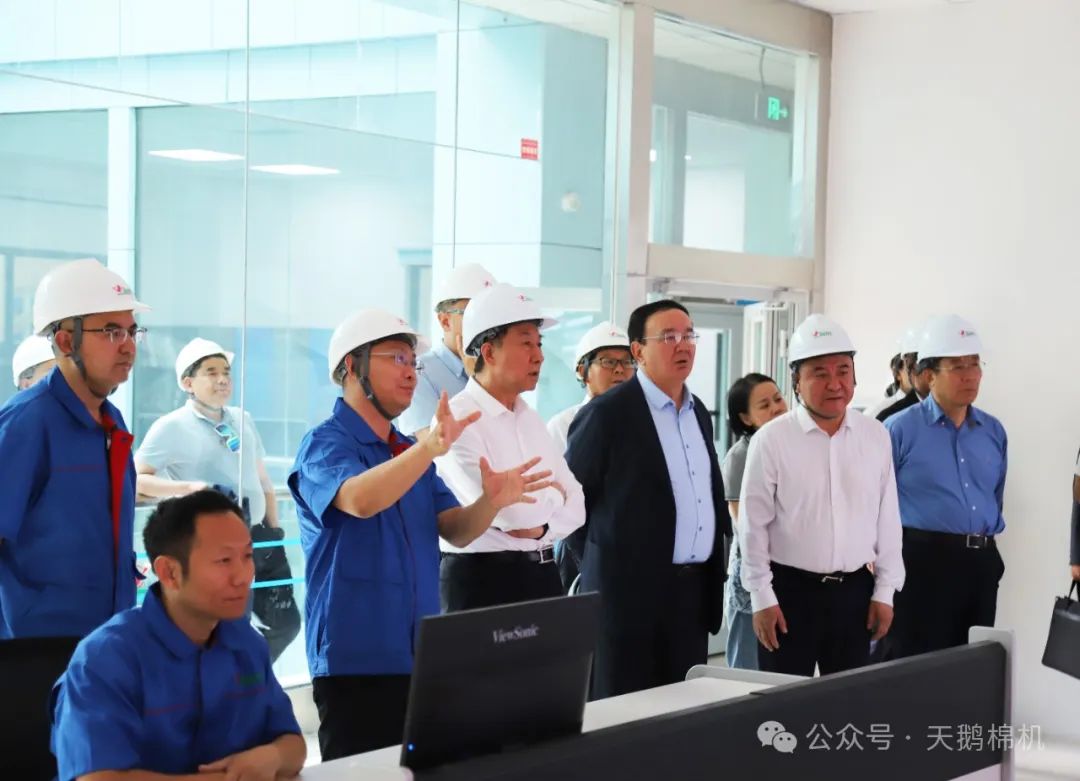 Phó Chủ tịch Ủy ban Quốc gia Hội nghị Hiệp thương Chính trị Nhân dân Trung Quốc (CPPCC), Wang Yong dẫn đầu phái đoàn đến thăm và nghiên cứu tại chi nhánh SDMJ Tân Cương.jpg Phó Chủ tịch Ủy ban Quốc gia Hội nghị Hiệp thương Chính trị Nhân dân Trung Quốc (CPPCC), Wang Yong dẫn đầu phái đoàn đến thăm và nghiên cứu tại chi nhánh SDMJ Tân Cương.jpg